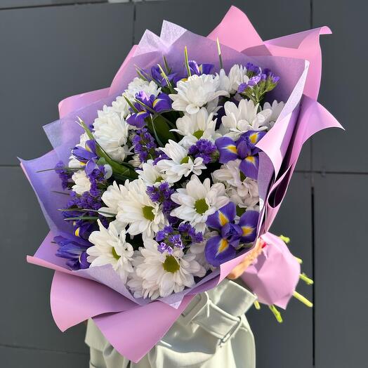 Букет хризантемы ромашки и ирисы 💜