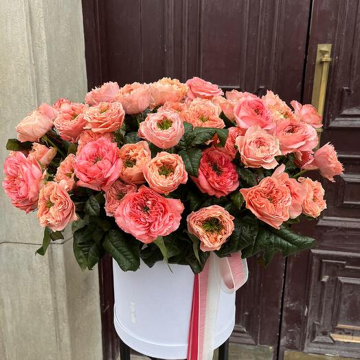 Цветы в коробке