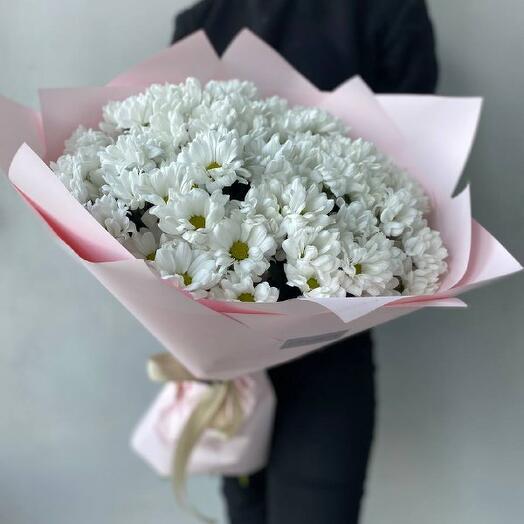 Bouquet of 15 white chamomile chrysanthemums