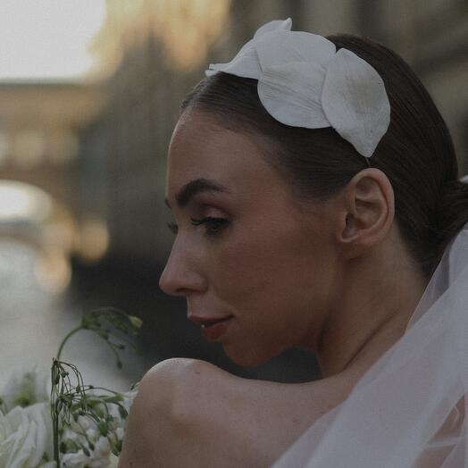 Tiara "leaf fall of mother of pearl"