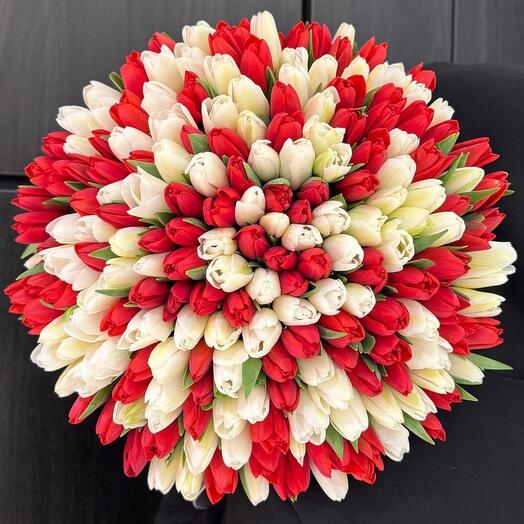 Микс букет  тюльпанов