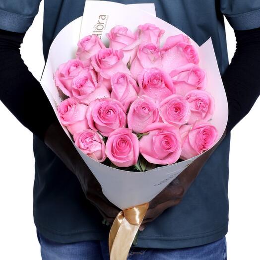 21 Pink Roses Bouquets