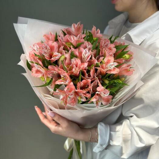 Blushing Alstroemeria Bouquet - 1940