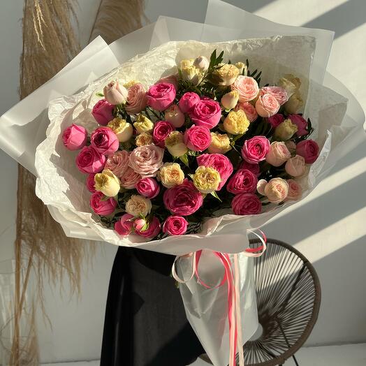 Volumen ramo de rosas arbustos