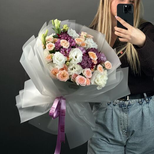 Mixed flowers bouquet