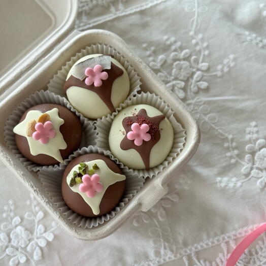 Desserts by Lina