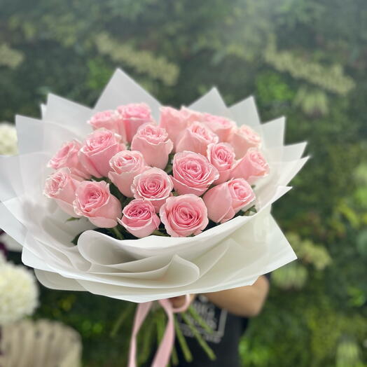 21 Pink Roses Bouquet