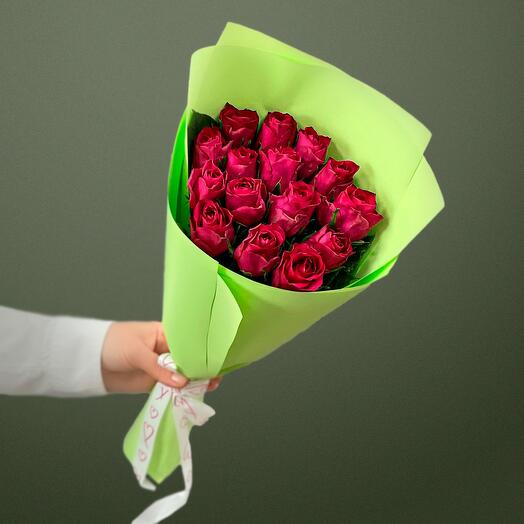 Букет Музыка души (малиновые розы 19 шт) Кения 40 см