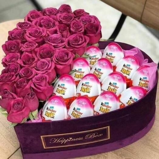 Сердце розами и киндерами