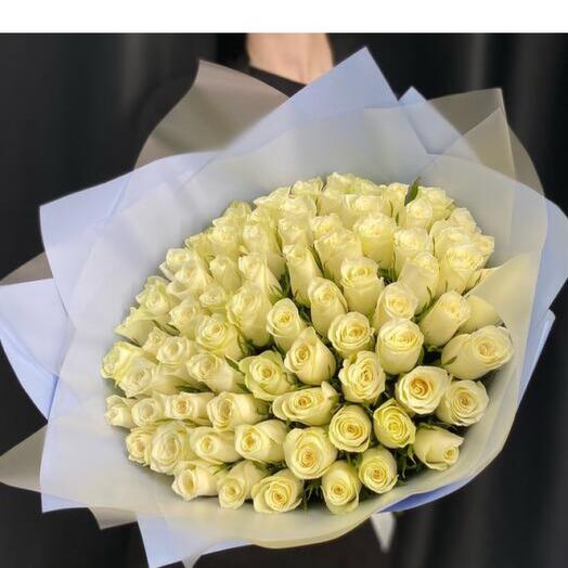 75 white Roses Bouquets