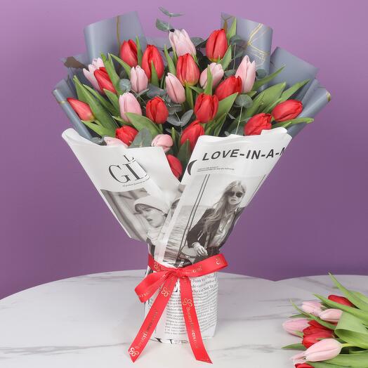 Mysterious 25 Red and Pink Tulips Bouquet