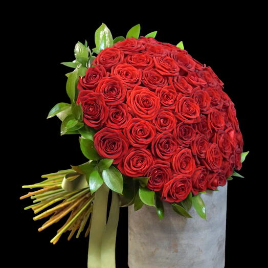 BOUQUET OF 5O LUXURY RED ROSES