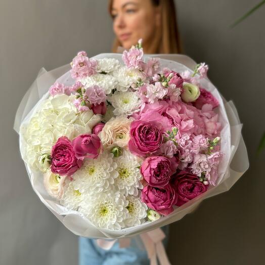 Букет «вишня в сливках»