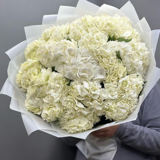 15 Hydrangea Bouquet