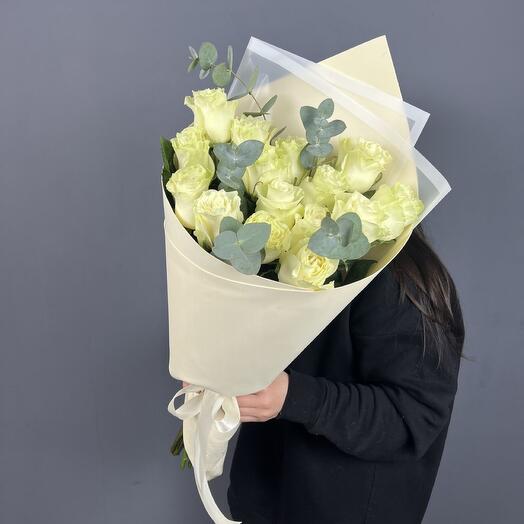Белые Розы Моедиаль15 штук