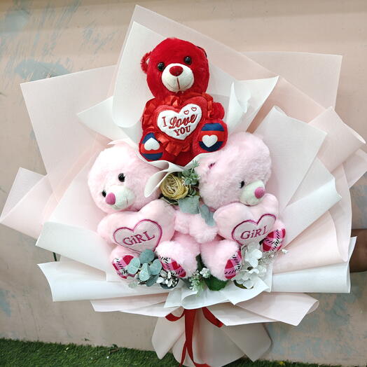 Sweet Teddy love bouquet