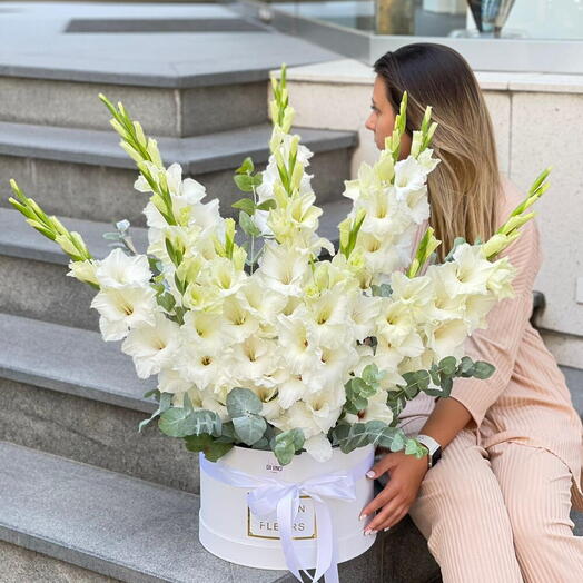 White summer box из 25 гладиолусов! 🌹🦋🍀 больше живых Цветов