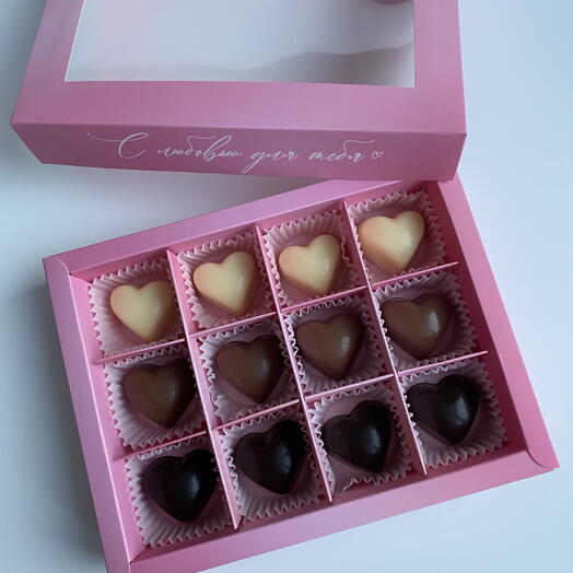 Elena Chocolatique
