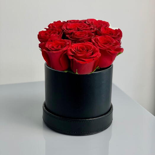 Red Roses in Leather Box