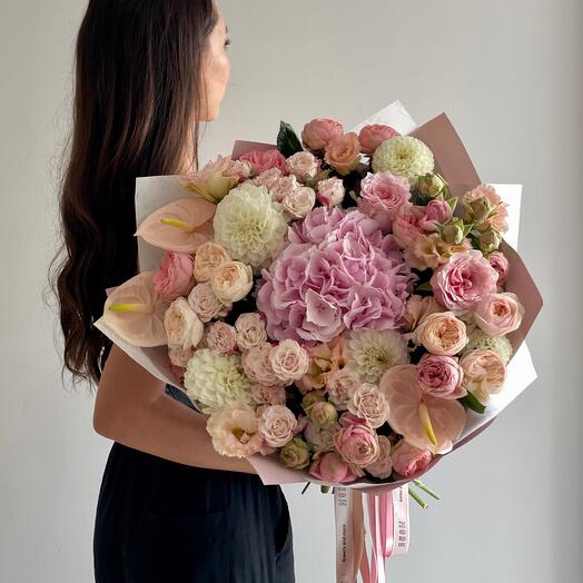 Mix with hydrangea and roses