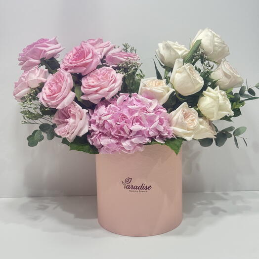 White and Pink Ohara Rose Arrangement