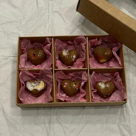 Конфеты из бельгийского шоколада с орехами