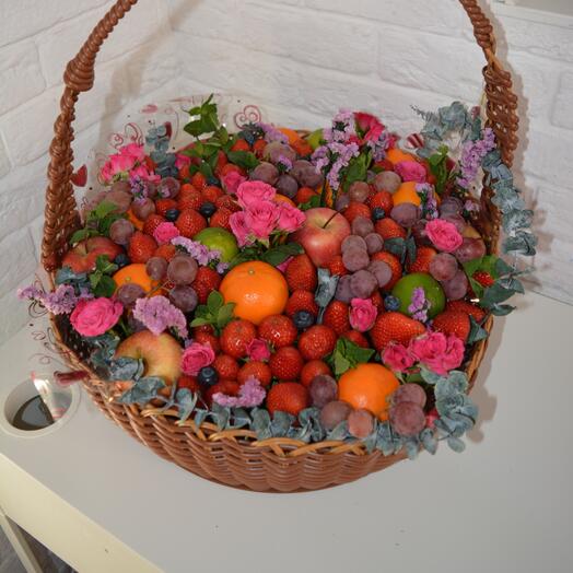 Яркие краски 🍓️🌺