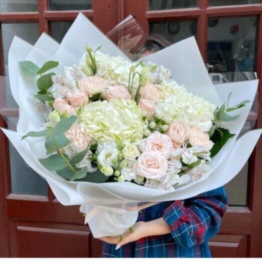 Mixed Flowers white hydrangea Bouquet-920