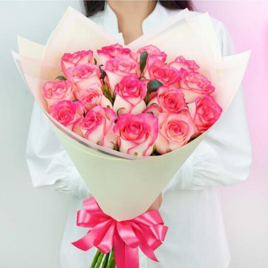 15 jumilia Rose Bouquet