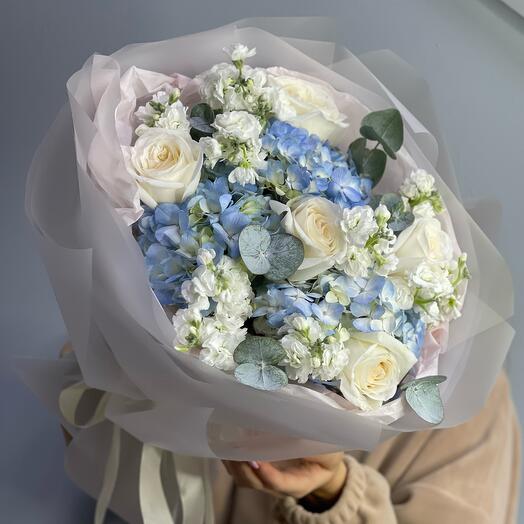 Bouquet with Matiolla and Hydrangeas