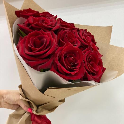 Букет красных роз 🌹