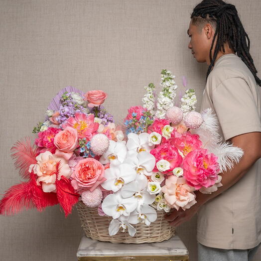Premium Flowers in basket