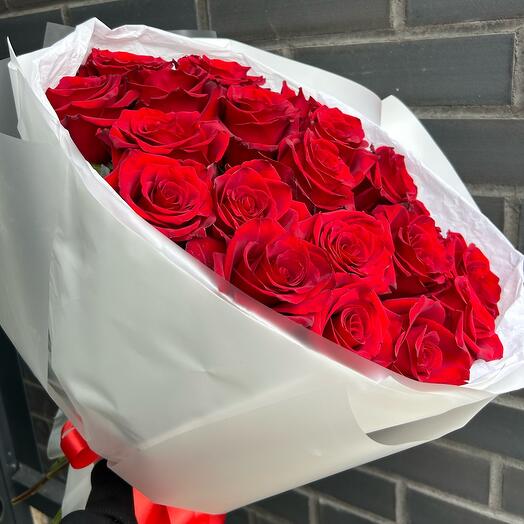 Букет 21 роза Эквадора