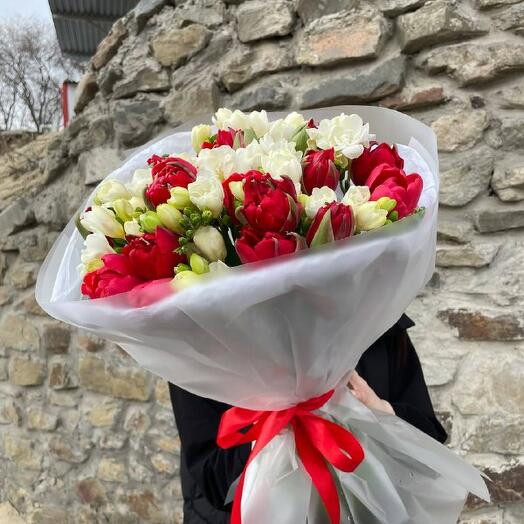 Букет для семейного торжества