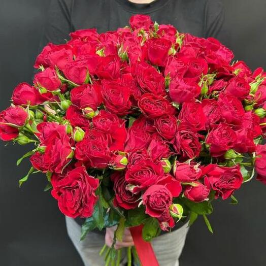 Red bush roses 29 pcs
