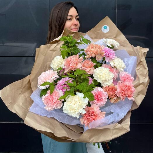 Стойкий букет из диантусов 🌸