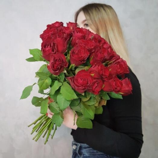 Красные розы 40-50см 25шт