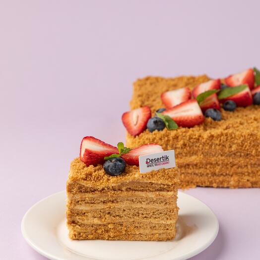 Медовик кусочек