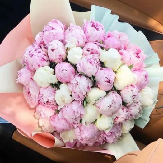 Bouquet of pink and white peonies 51