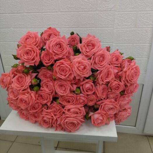 Охапка кустовых роз для любимой 🥰