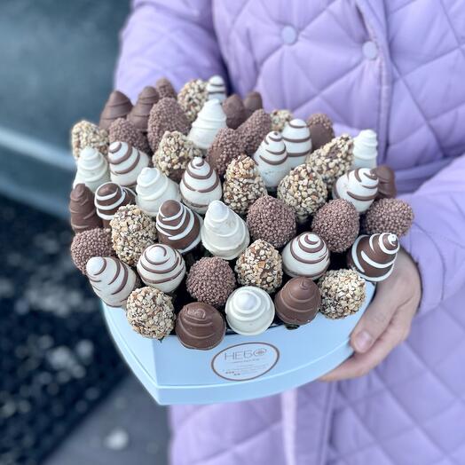 Heart of 22 Dream - chocolate covered strawberries
