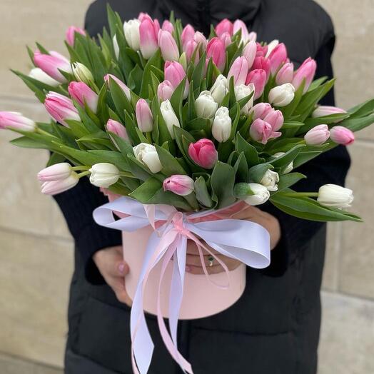 Цветы в коробке