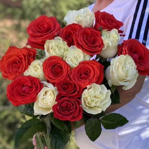 19 роз