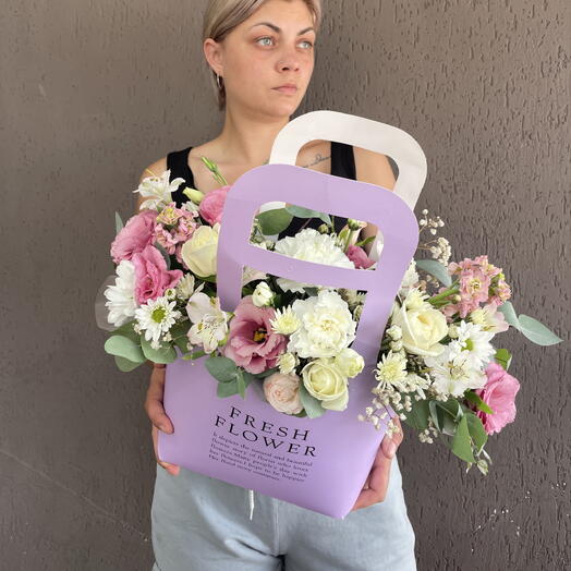 Floristicheskaya masterskaya Lary Karban