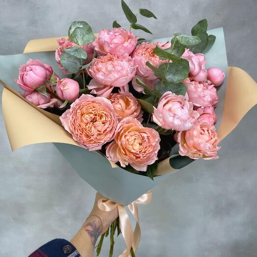 Bunch of peony roses