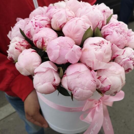 21 Pink Peony Box