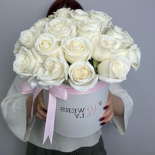 Розы в коробке