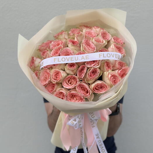 Pink roses