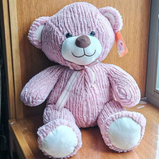 Розовый медведь