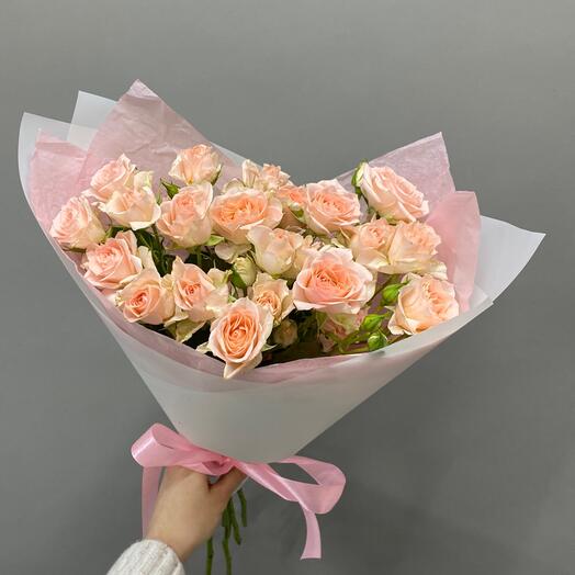 Кустовая роза 9 штук